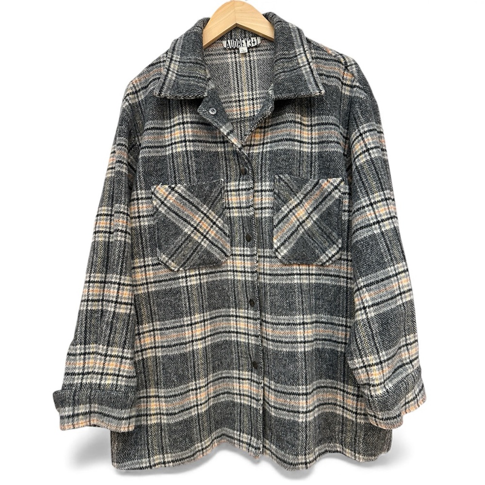 Men’s Warm Plaid Jacket by Audrey 3+1